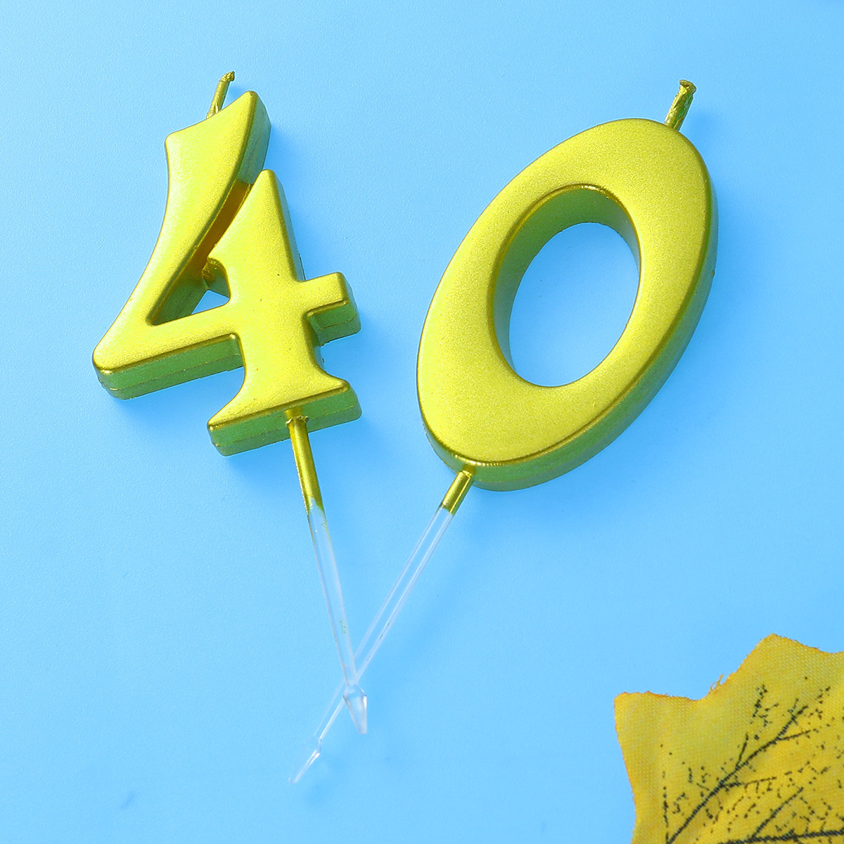 2 velas de aniversário dourada - Paraffin Wax avaliação e preço